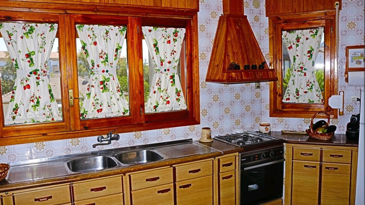 Photo of Kitchen in Banaston