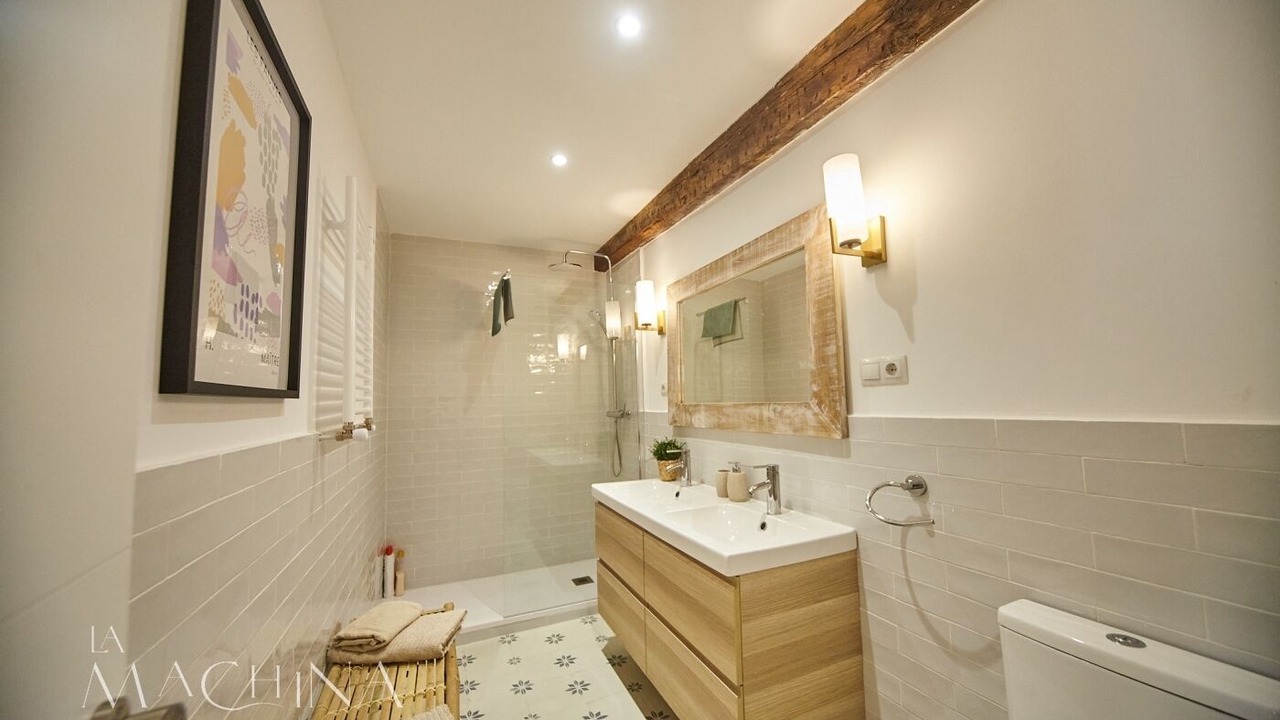 Photo of Bathroom in Santander