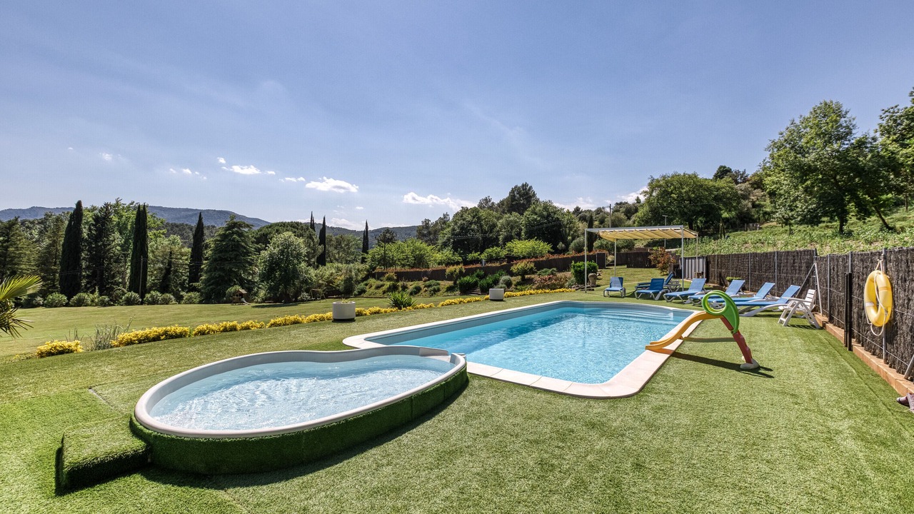 Photo of Outdoor in Usall
