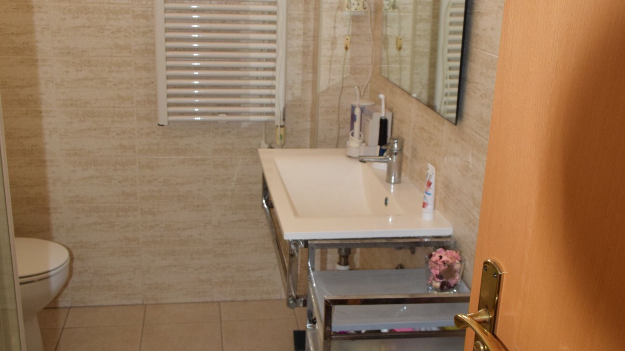 Photo of Bathroom in Retamar