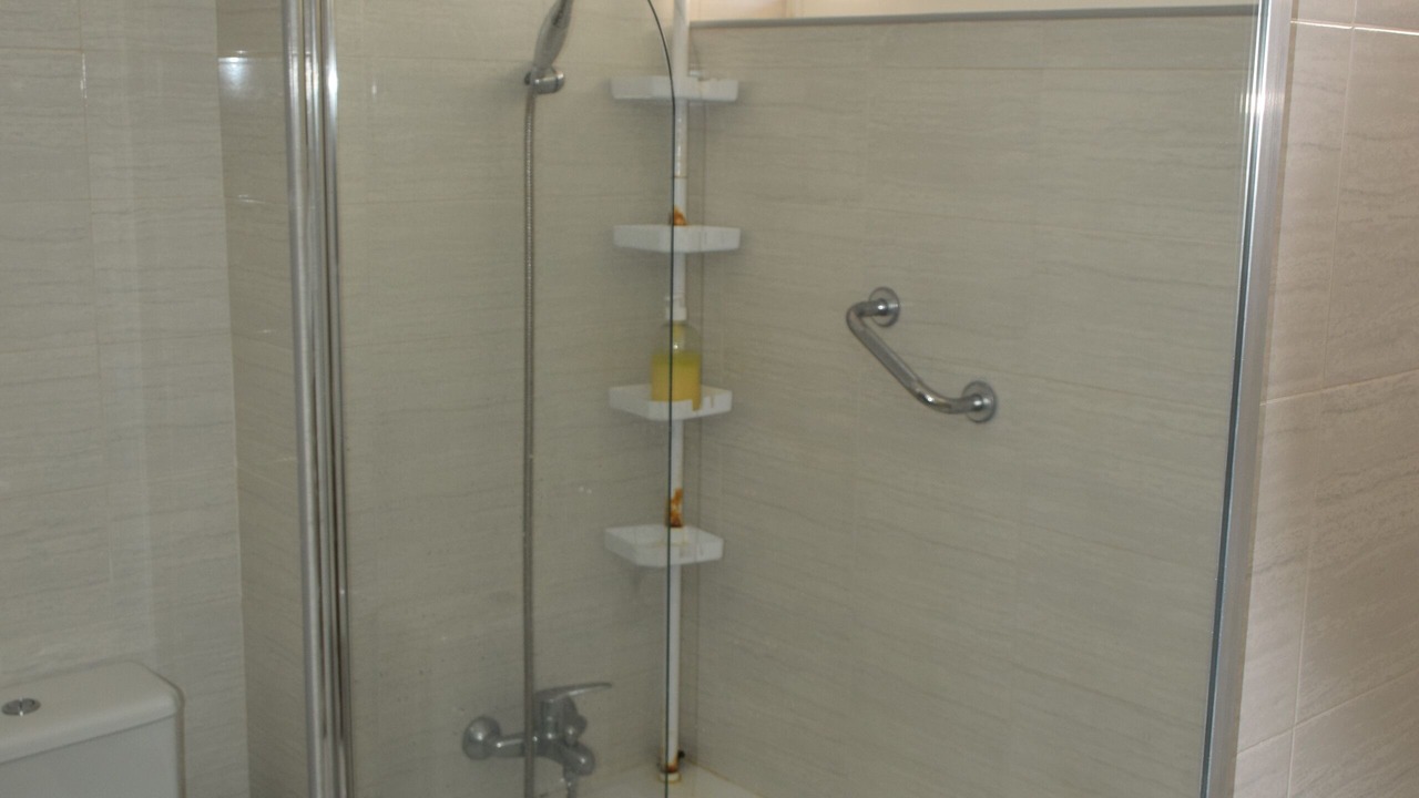 Photo of Bathroom in Retamar