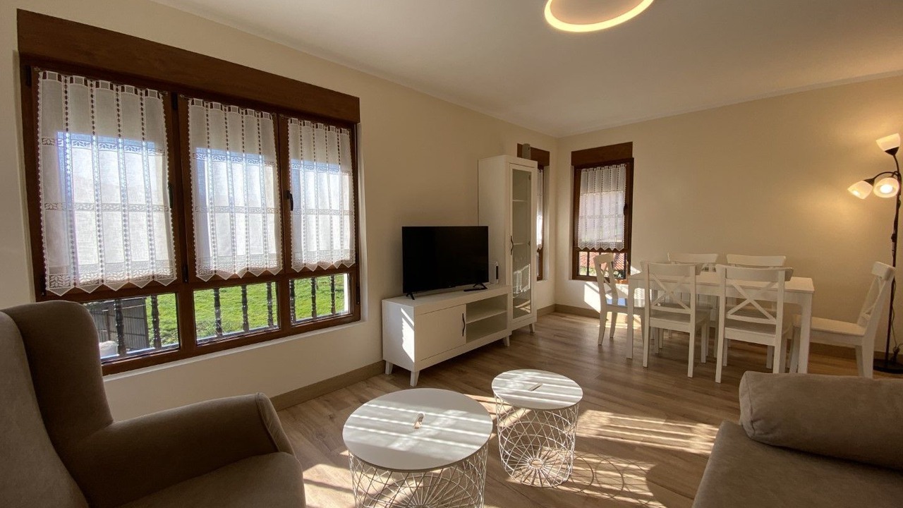 Photo of Bedroom in Parres