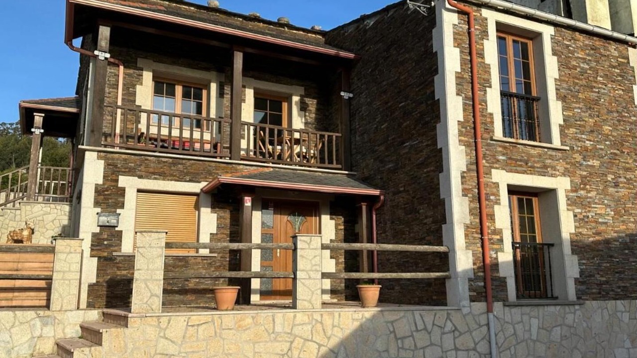 Photo of Outdoor in Suegos