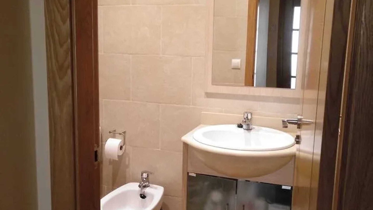 Photo of Bathroom in Briones