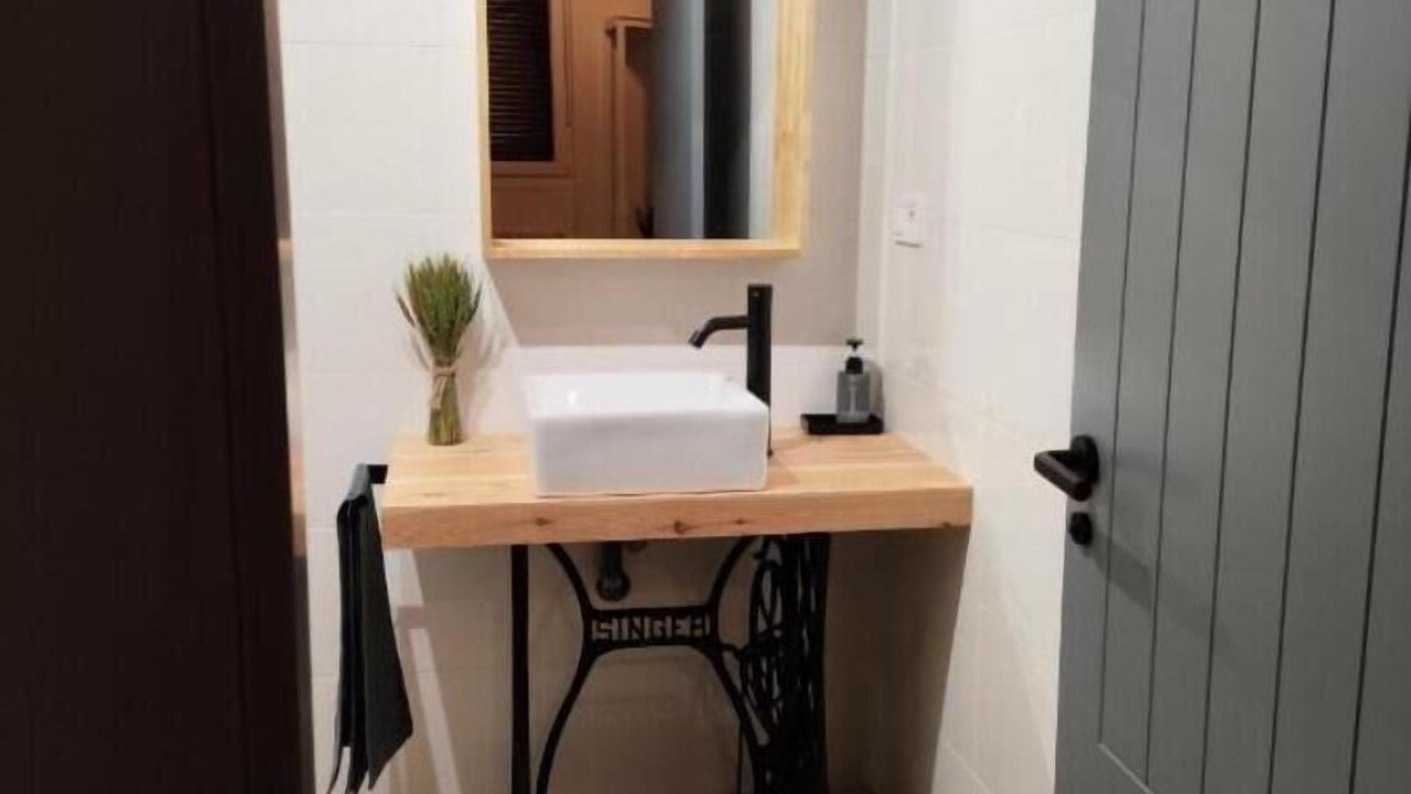 Photo of Bathroom in Valverde del Majano