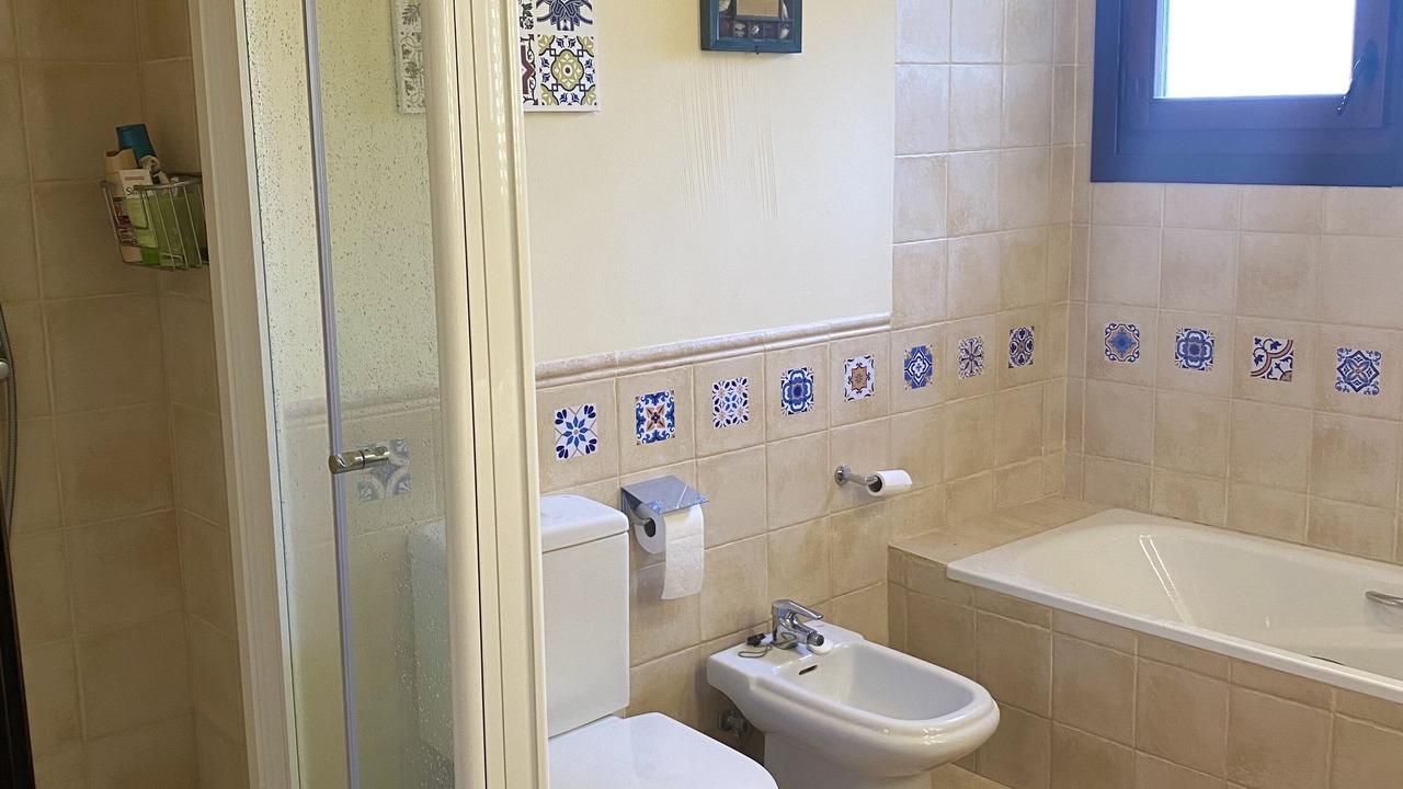 Photo of Bathroom in Hacienda del Alamo