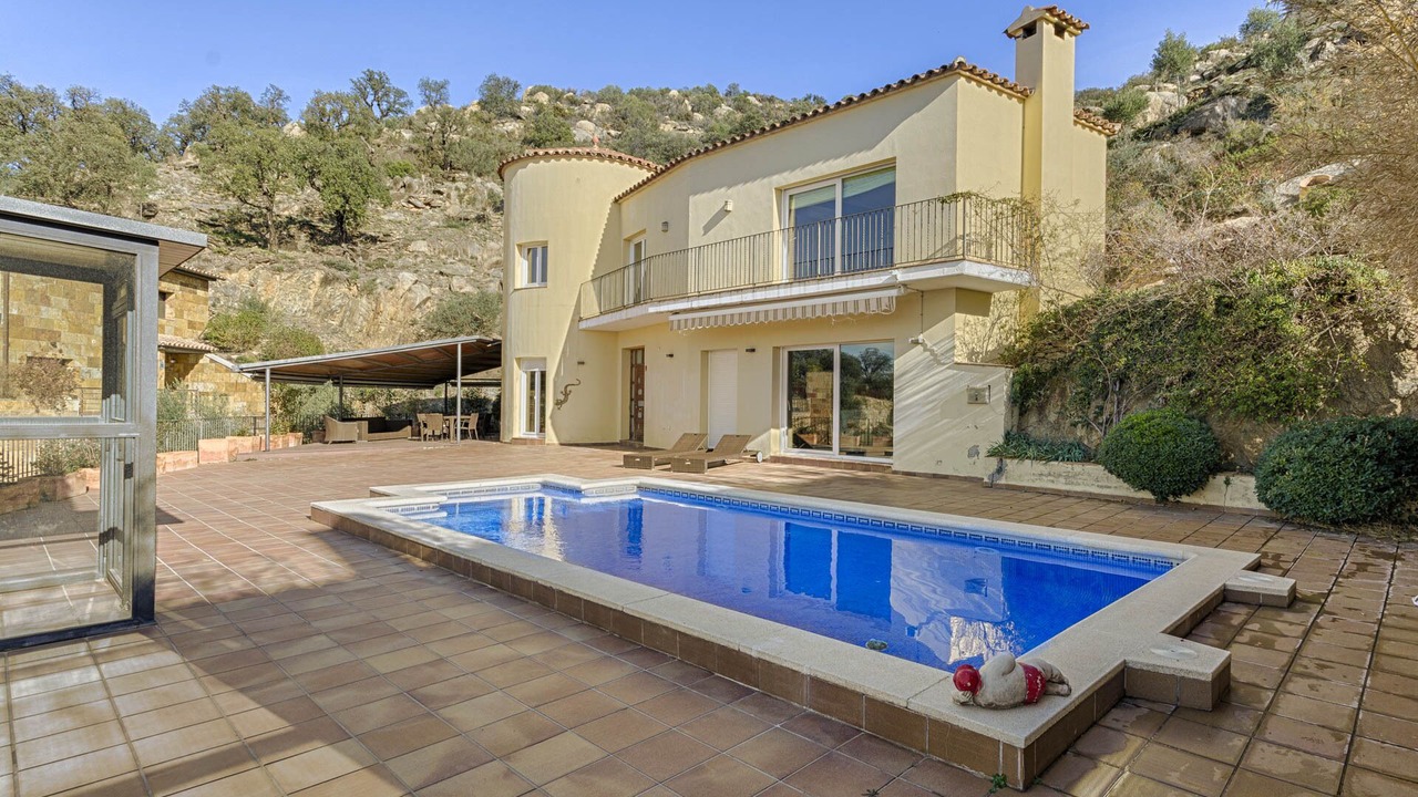 Photo of Outdoor in Palau-Saverdera
