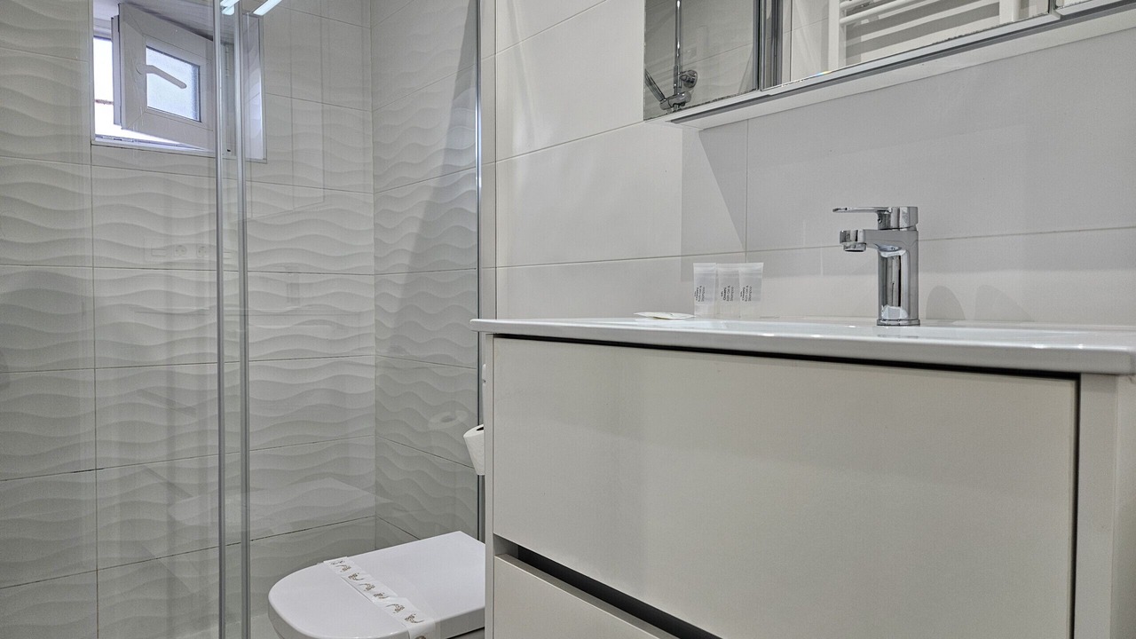 Photo of Bathroom in Gijon City Centre