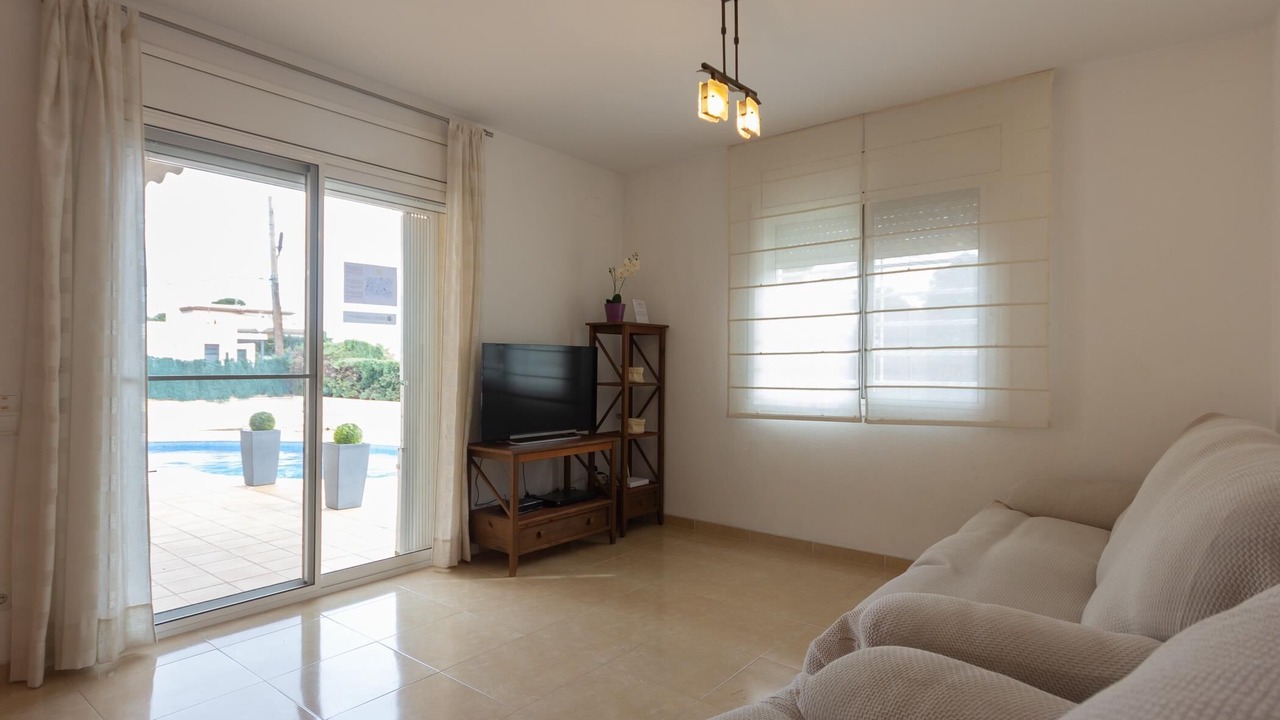 Photo of Livingroom in Les Tres Cales