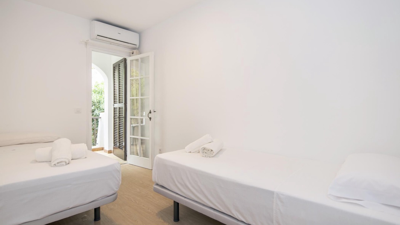 Photo of Bedroom in Cala en Porter