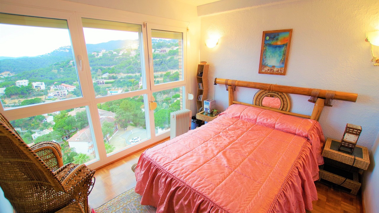 Photo of Bedroom in Canyelles