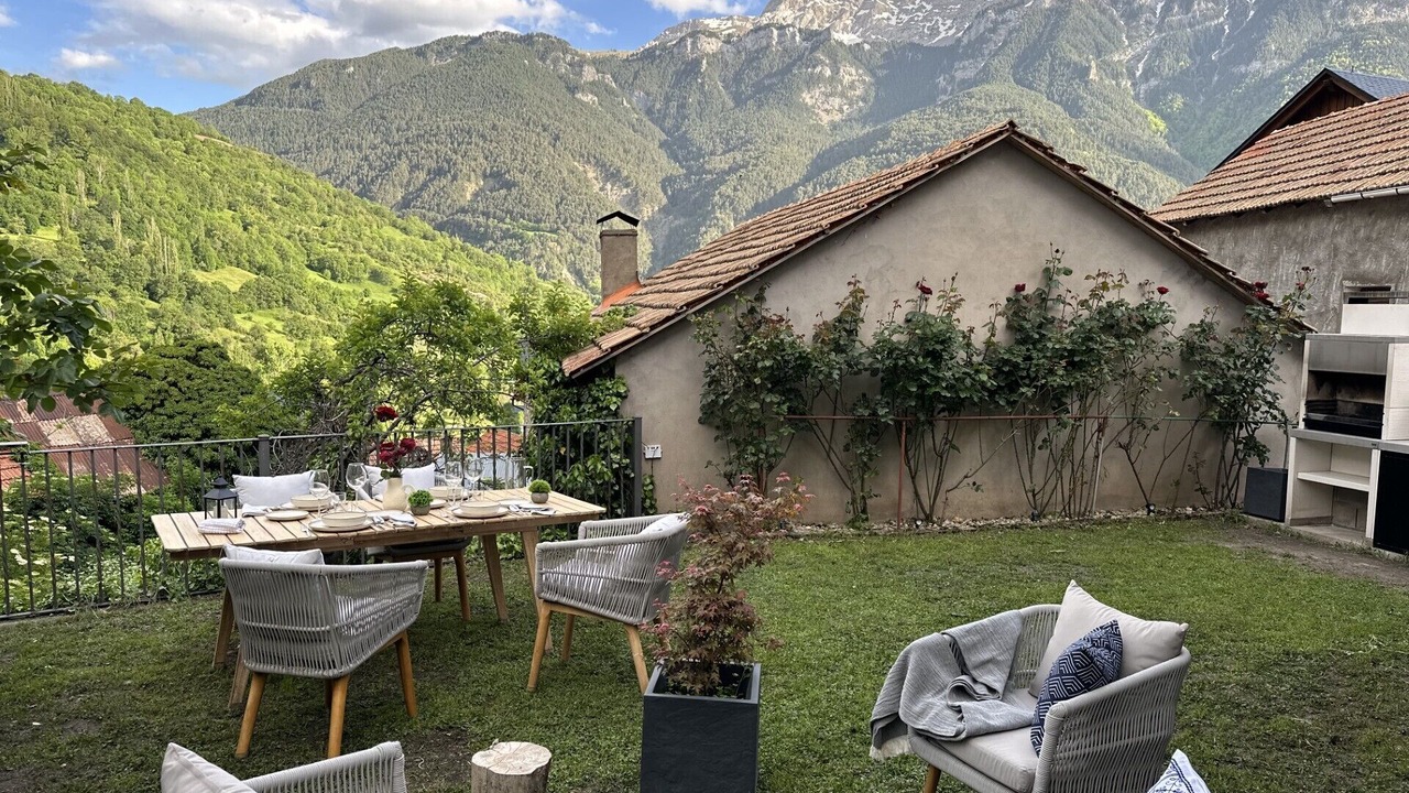 Photo of Outdoor in Larrede