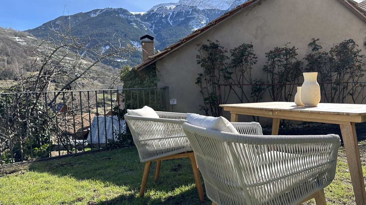 Photo of Outdoor in Larrede