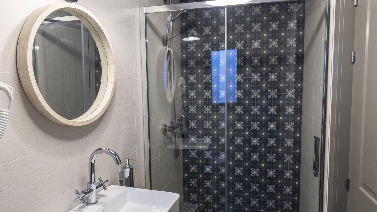 Photo of Bathroom in Plaza Mayor