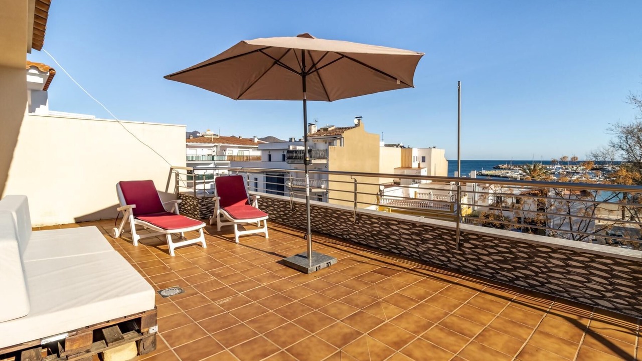 Photo of Patio Balcony in Llanca