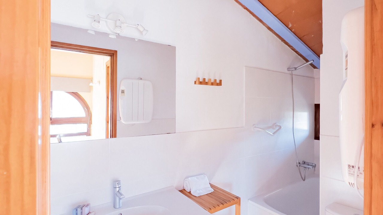 Photo of Bathroom in Sant Feliu de Pallerols