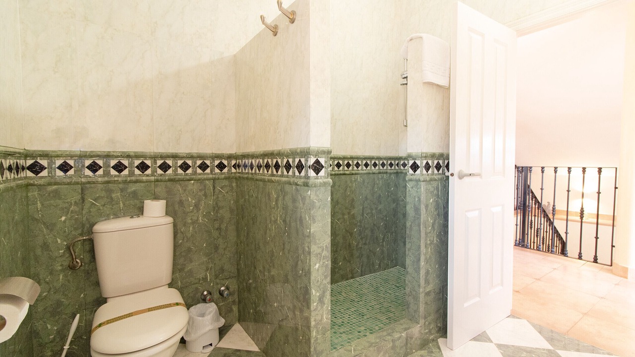 Photo of Bathroom in Almarda