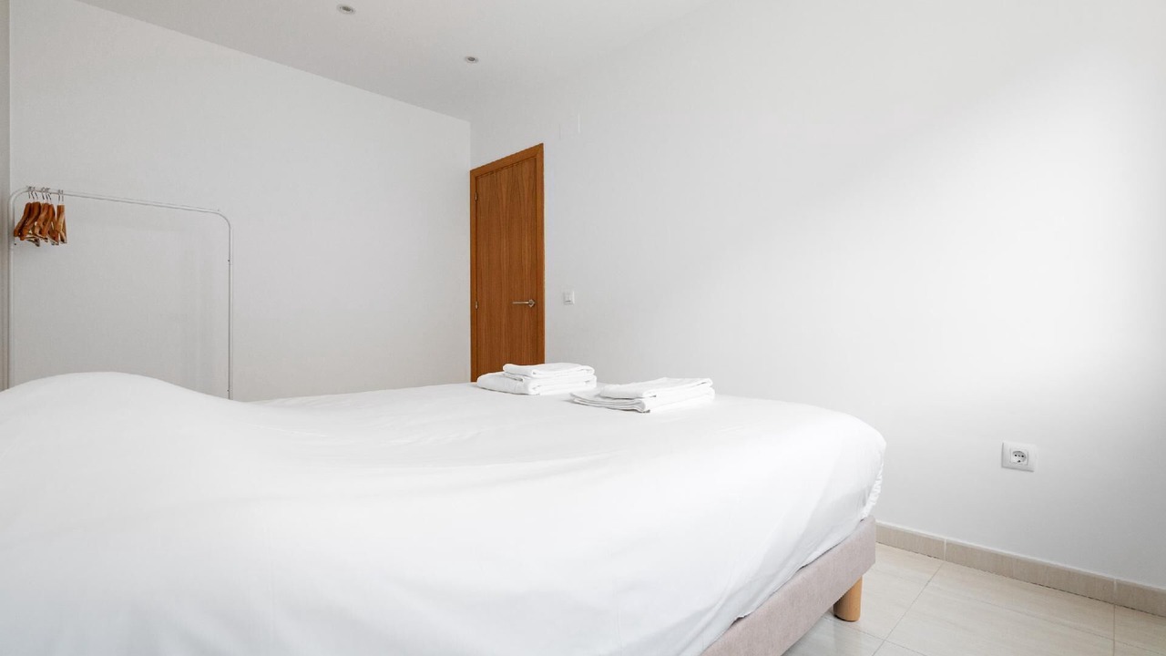 Photo of Bedroom in Roses Town Center