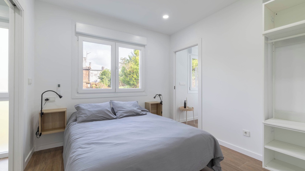 Photo of Bedroom in Rates