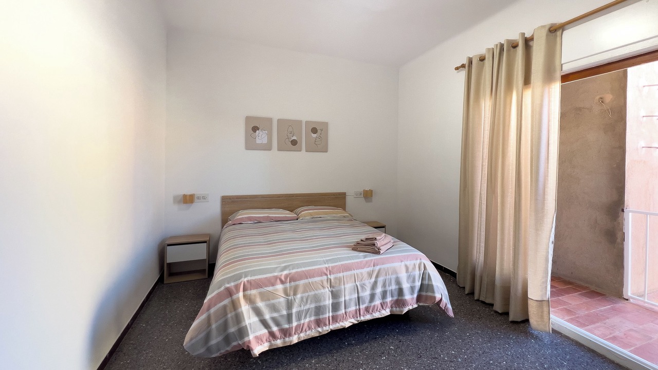 Photo of Bedroom in Figueres