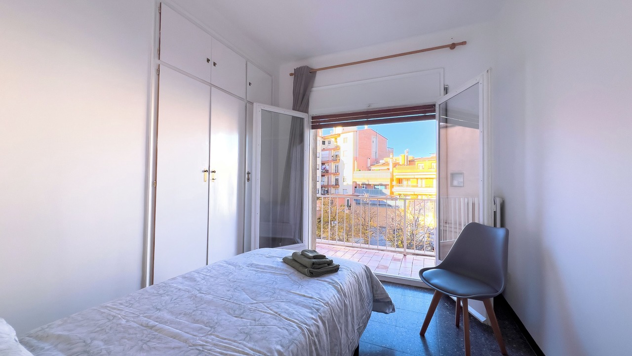 Photo of Bedroom in Figueres