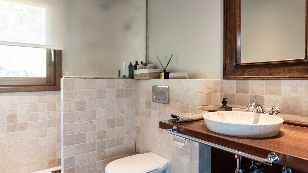 Photo of Bathroom in Puig Manya