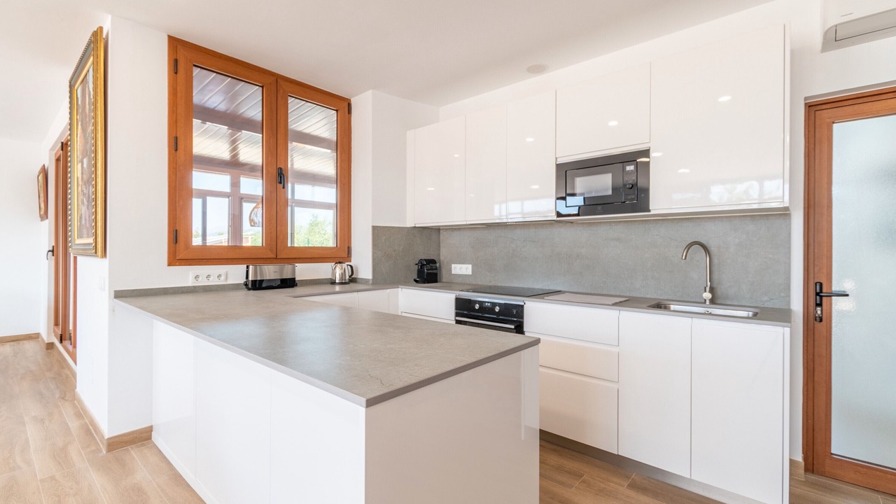 Photo of Kitchen in Es Garrovers