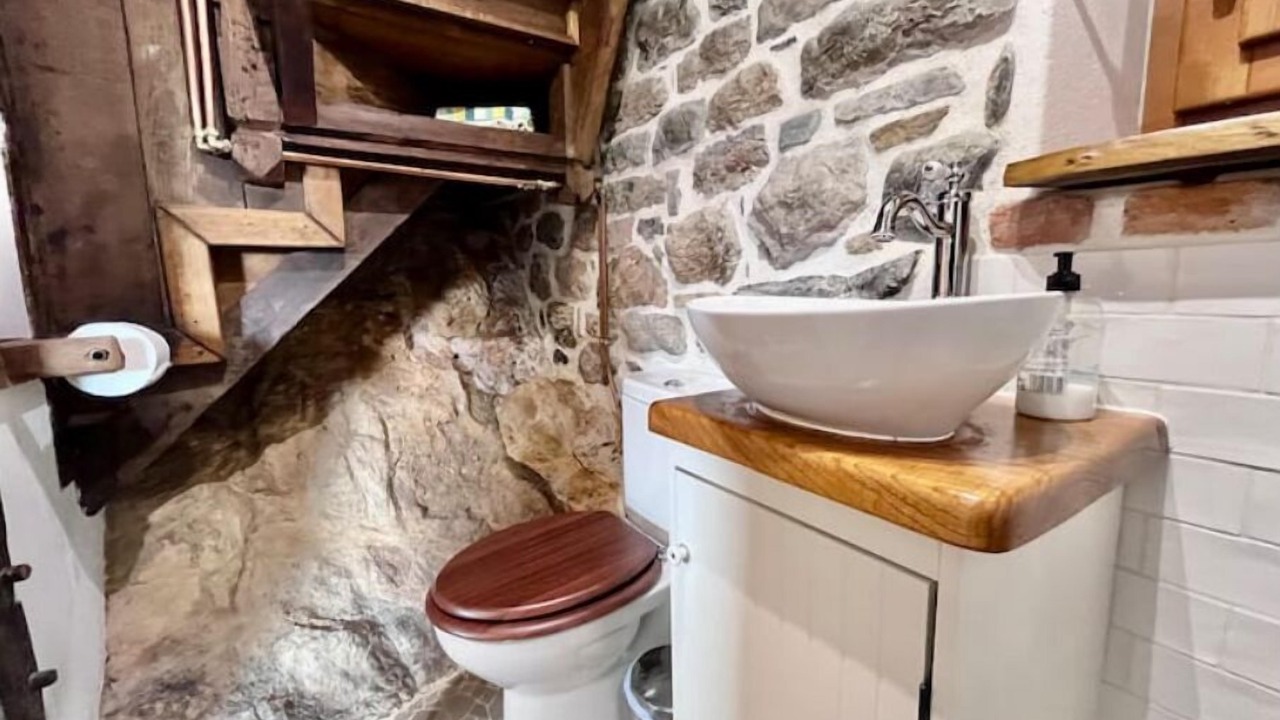 Photo of Bathroom in Peruyes