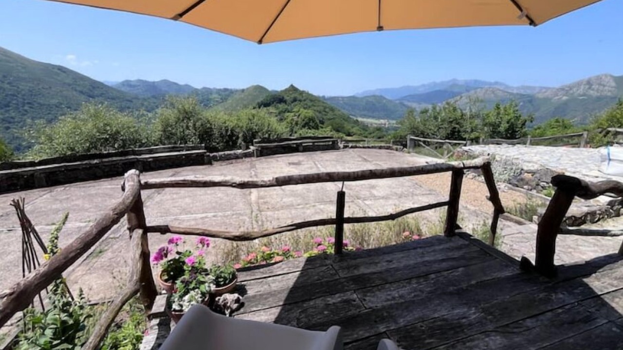 Photo of Outdoor in Peruyes