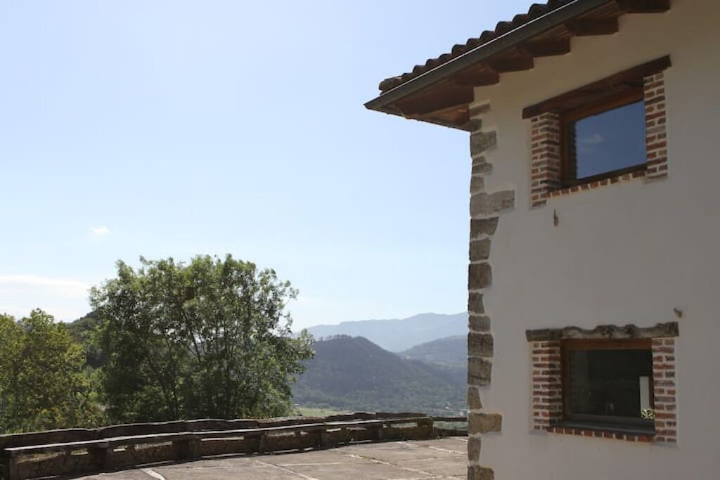 Photo of Outdoor in Peruyes