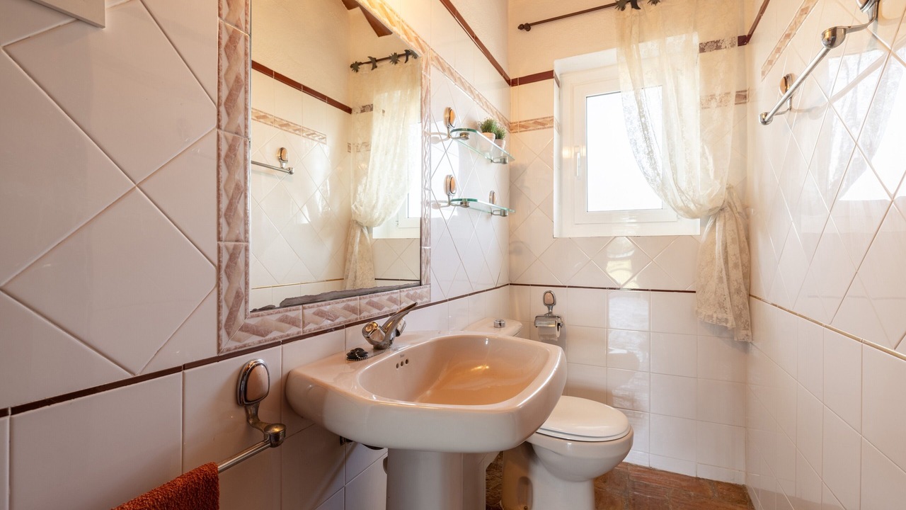 Photo of Bathroom in Deltebre