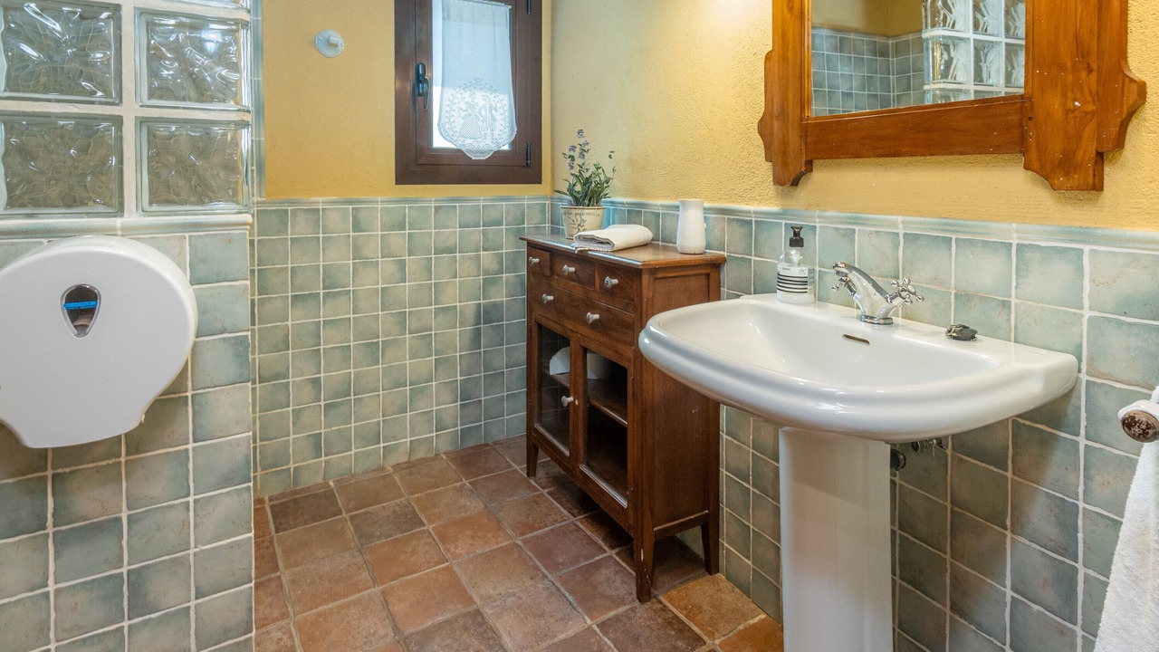 Photo of Bathroom in Vilobi d'Onyar
