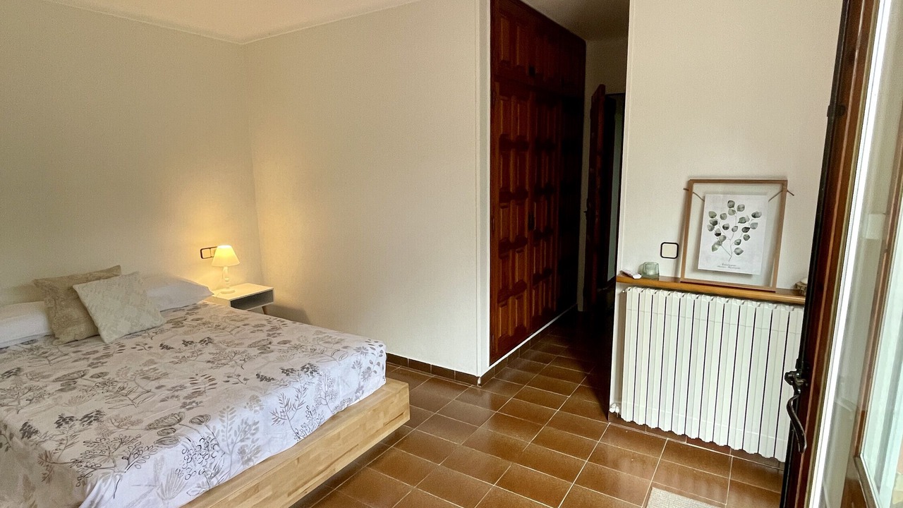 Photo of Bedroom in Mont-Ras