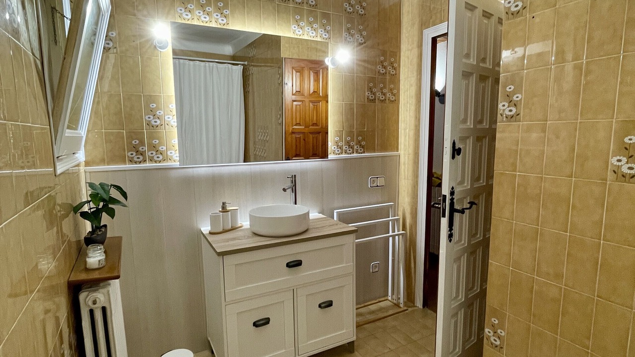 Photo of Bathroom in Mont-Ras
