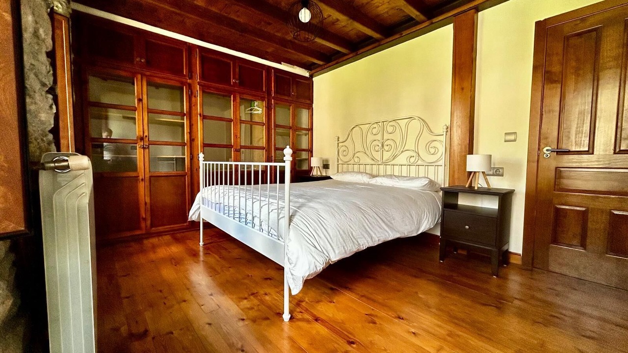 Photo of Bedroom in Penamellera Alta