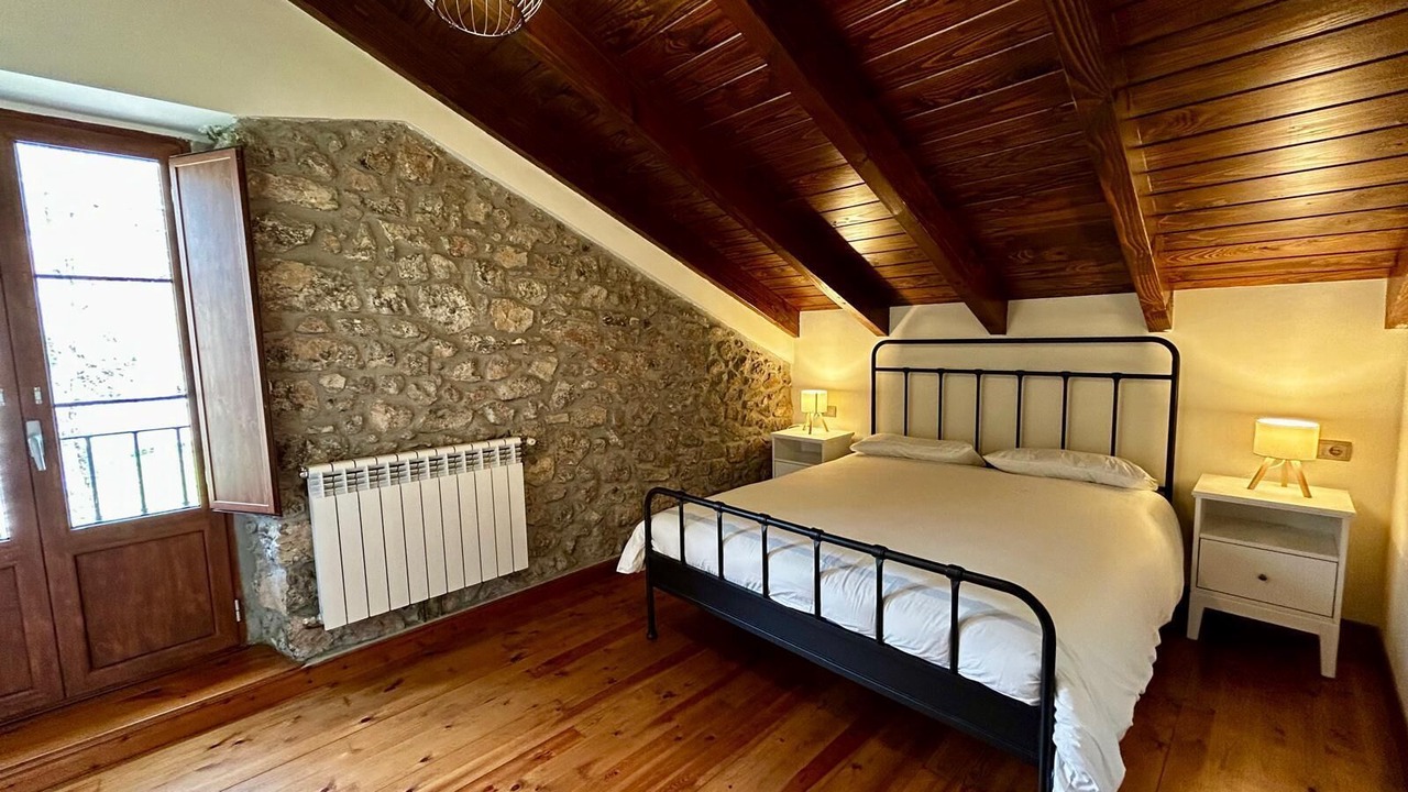 Photo of Bedroom in Penamellera Alta
