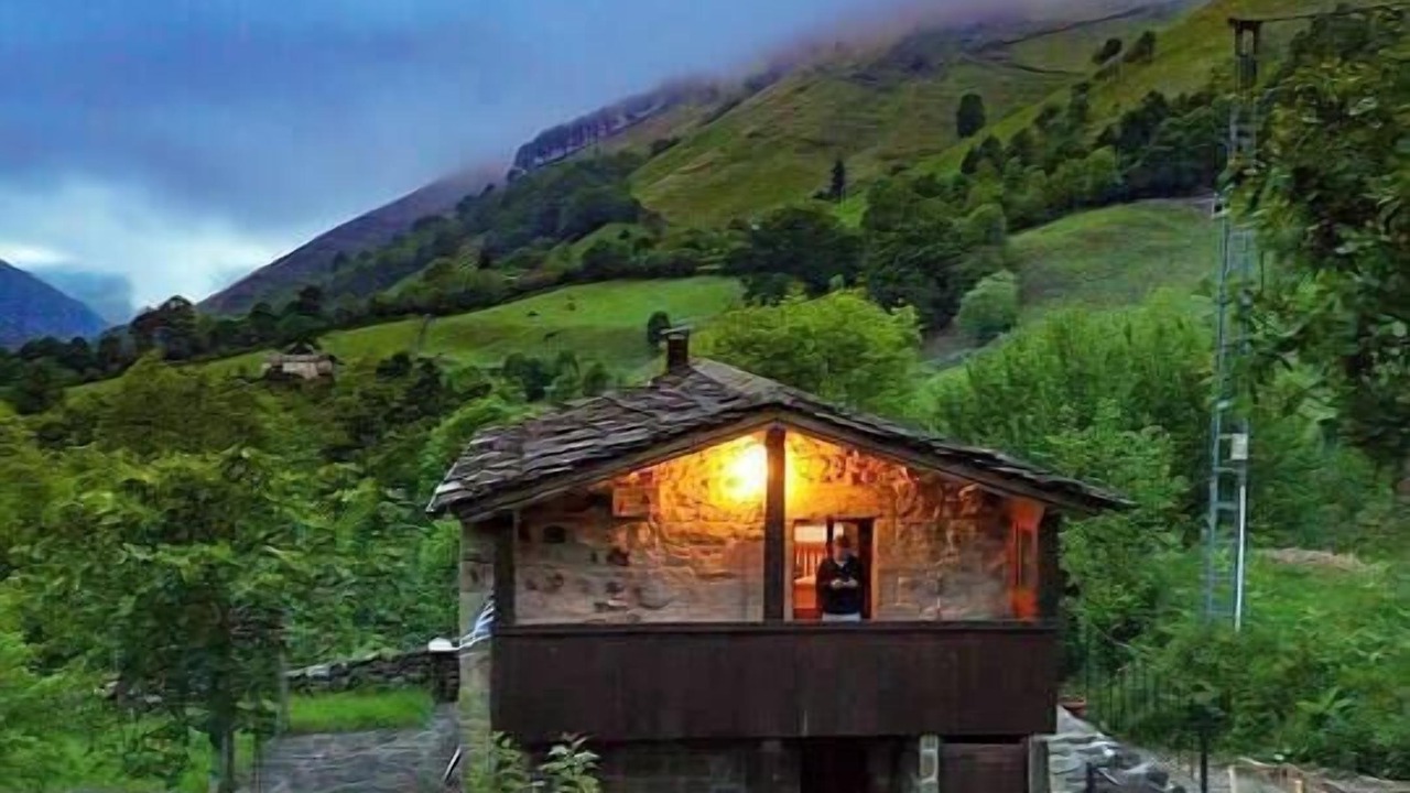 Photo of Outdoor in Yera