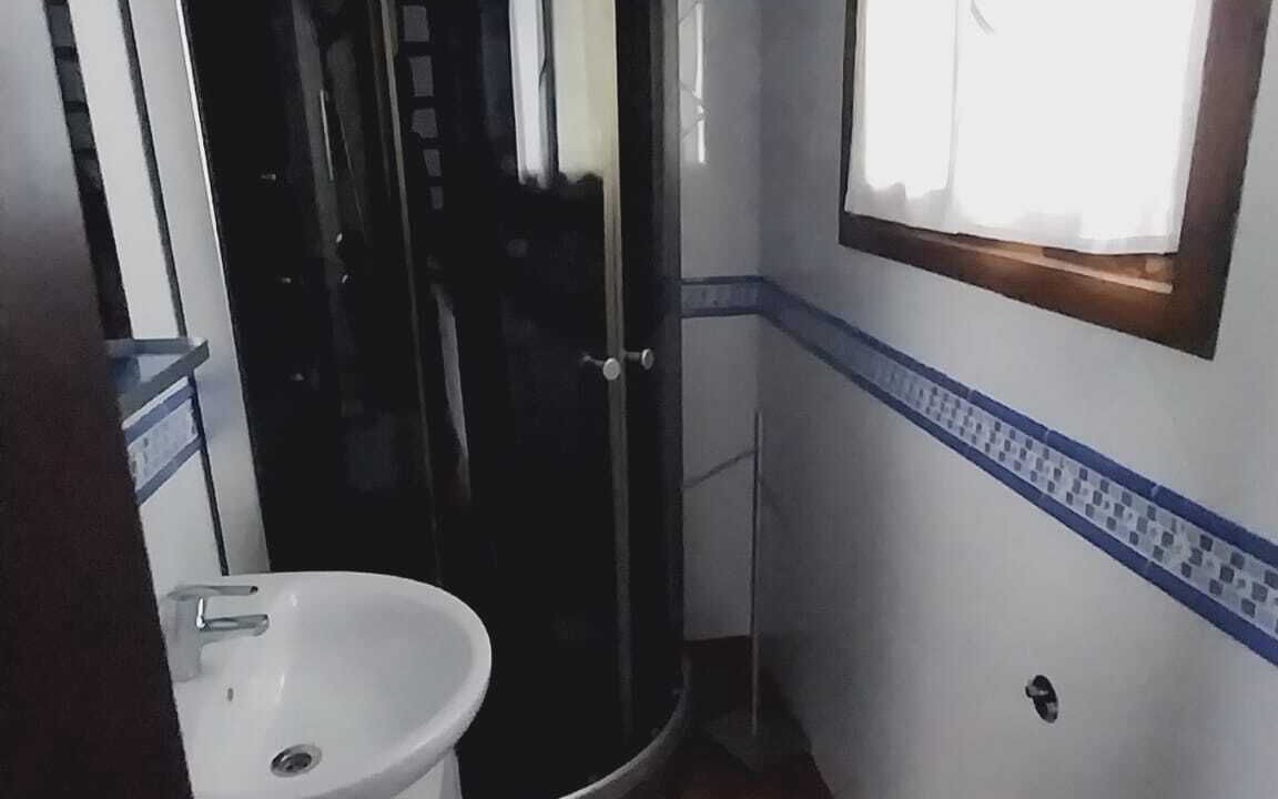 Photo of Bathroom in Lloreda