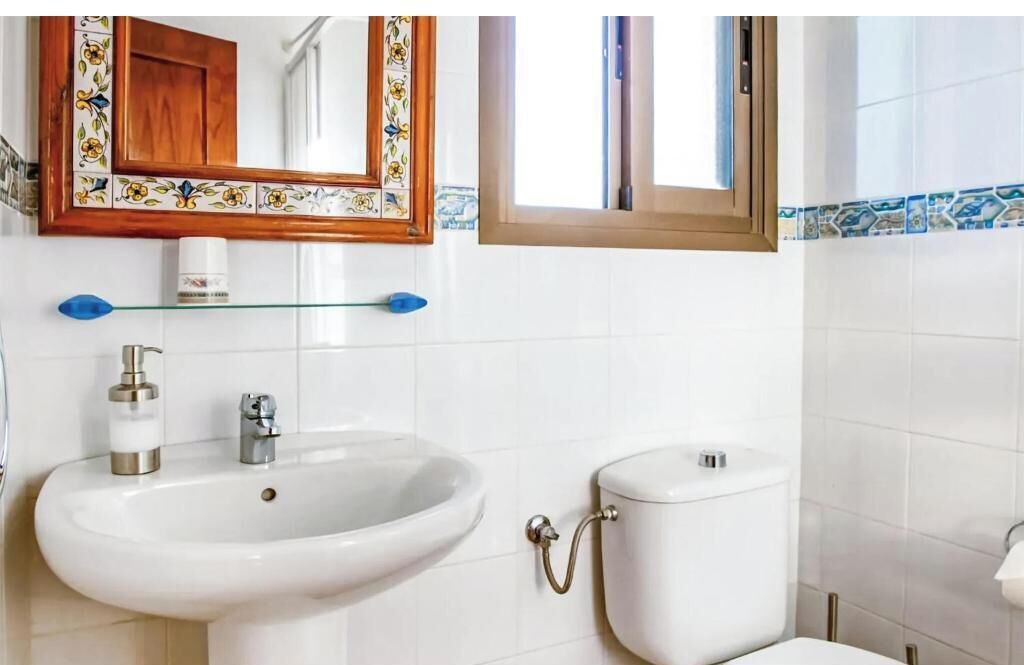 Photo of Bathroom in Turre