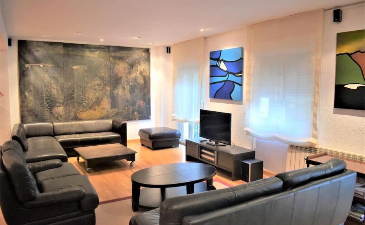 Photo of Livingroom in San Jose