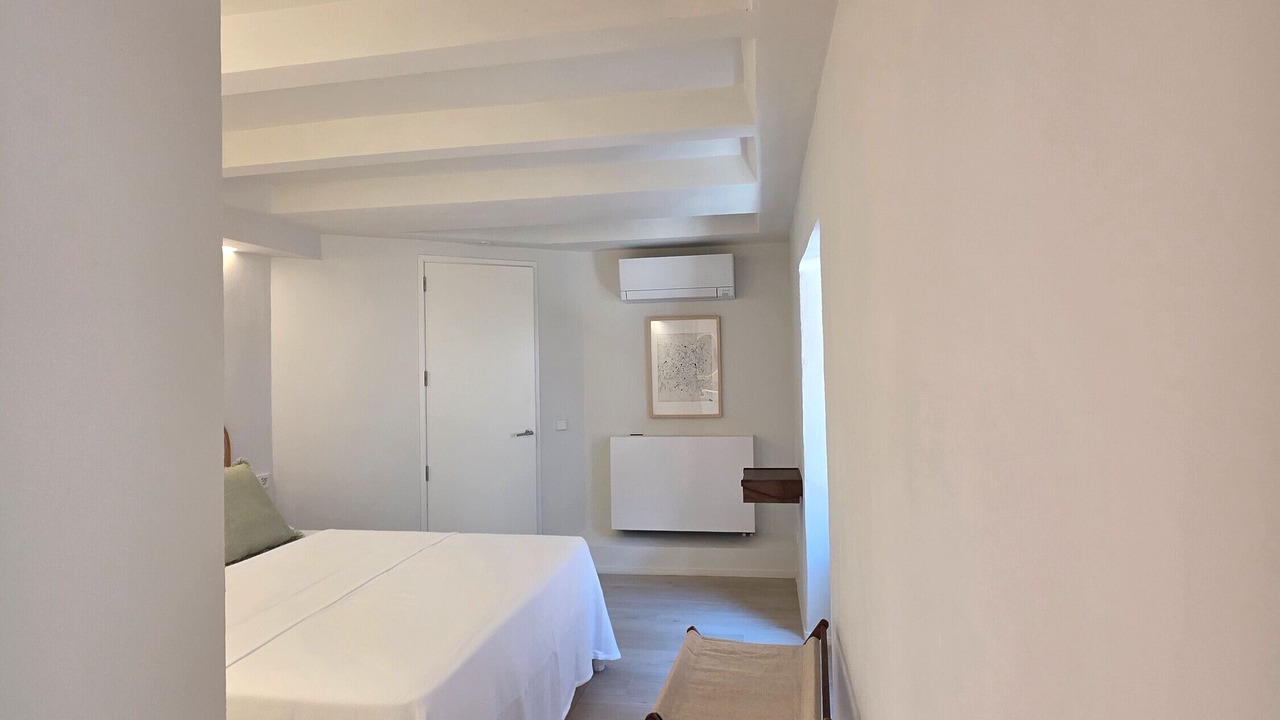 Photo of Bedroom in Monti-Sion
