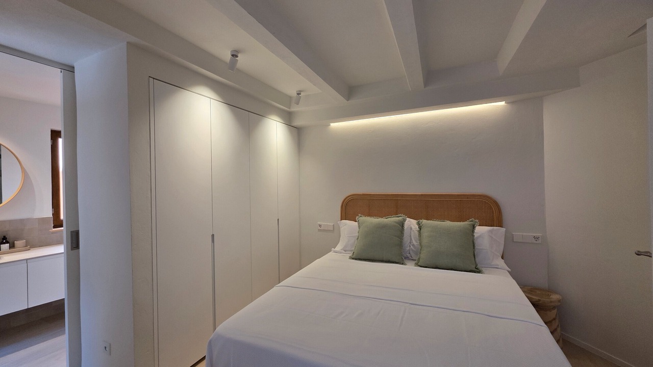 Photo of Bedroom in Monti-Sion