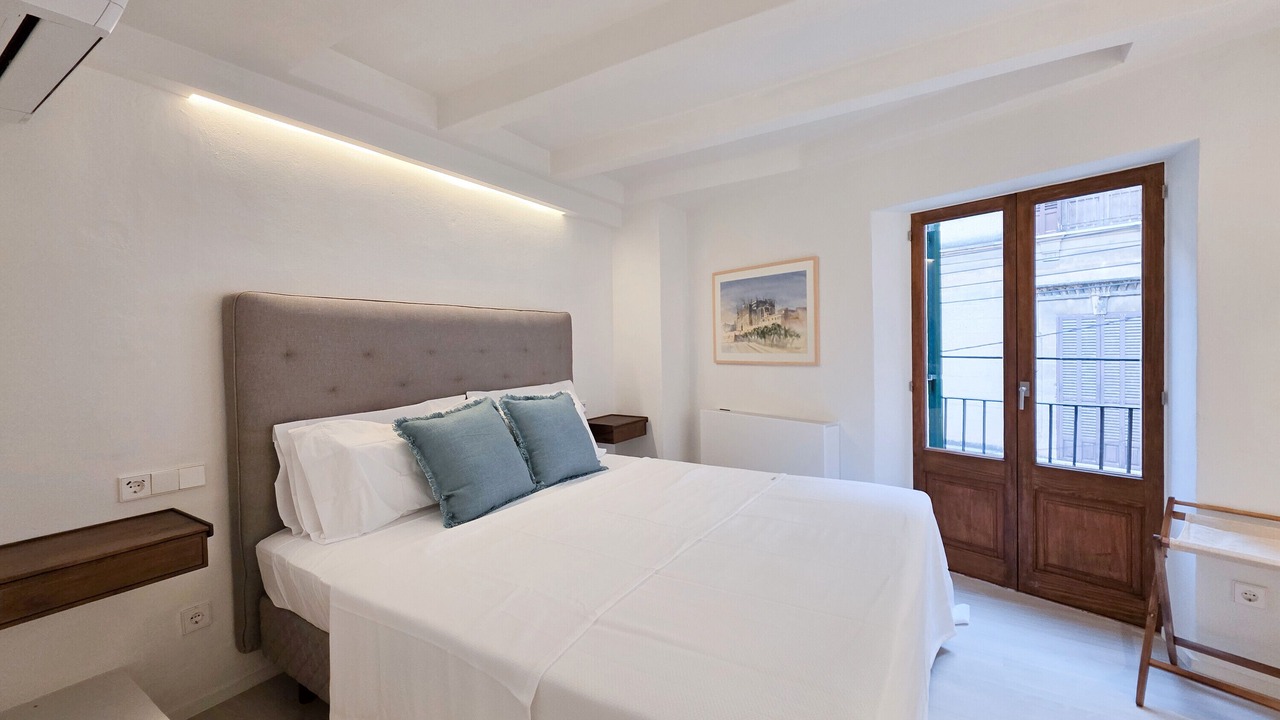 Photo of Bedroom in Monti-Sion