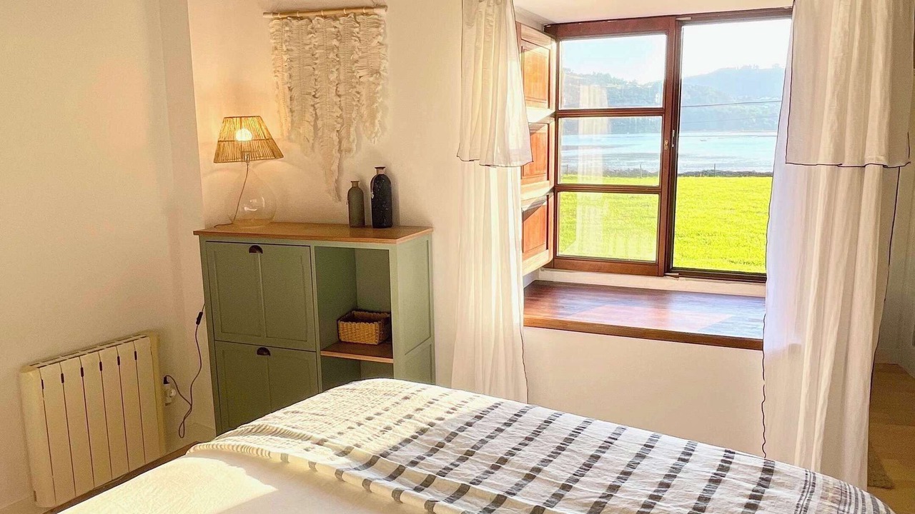 Photo of Bedroom in Esteiro