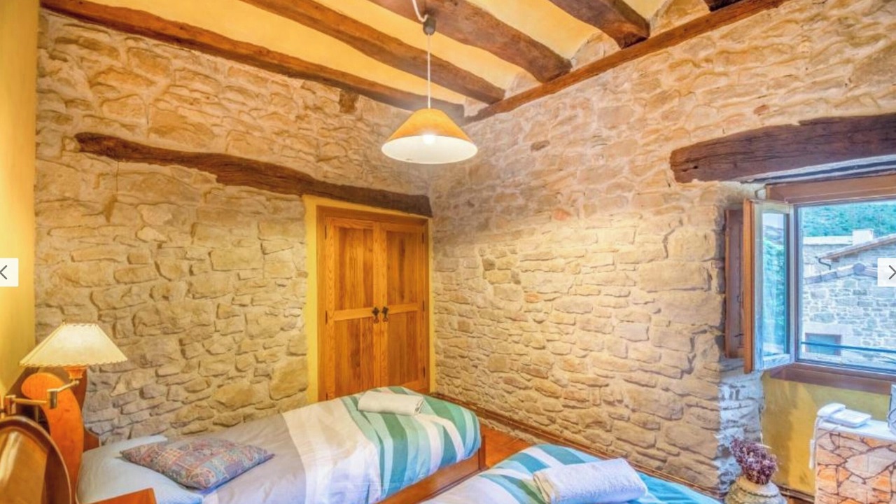 Photo of Bedroom in Leoz