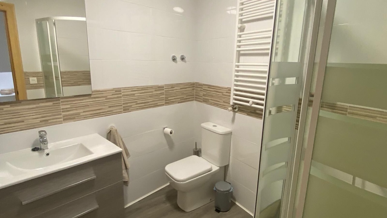 Photo of Bathroom in Fuentemolinos