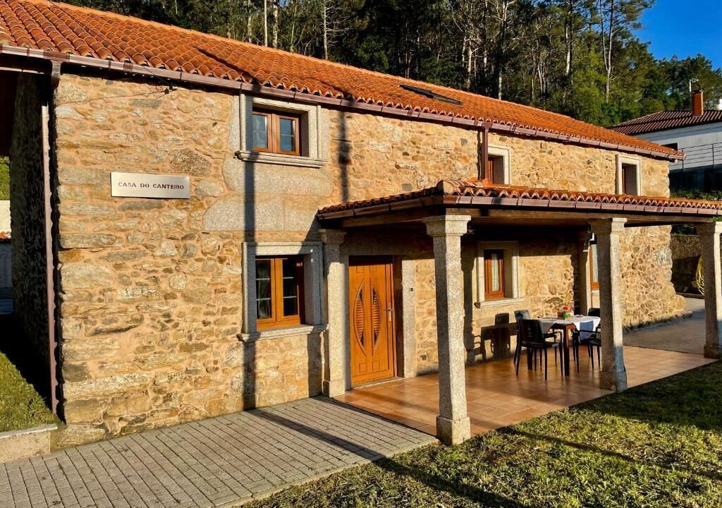 Photo of Outdoor in Outes