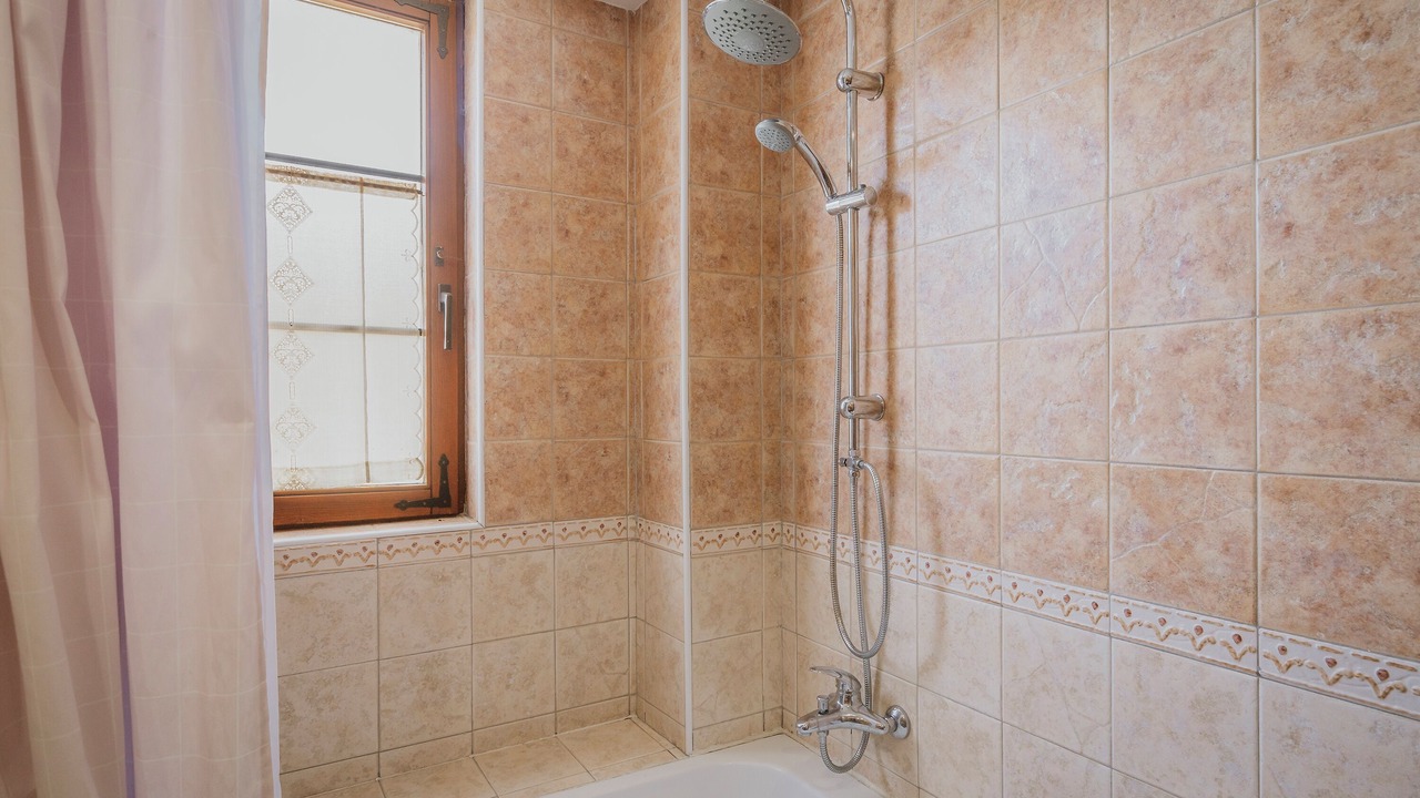Photo of Bathroom in Ampudia