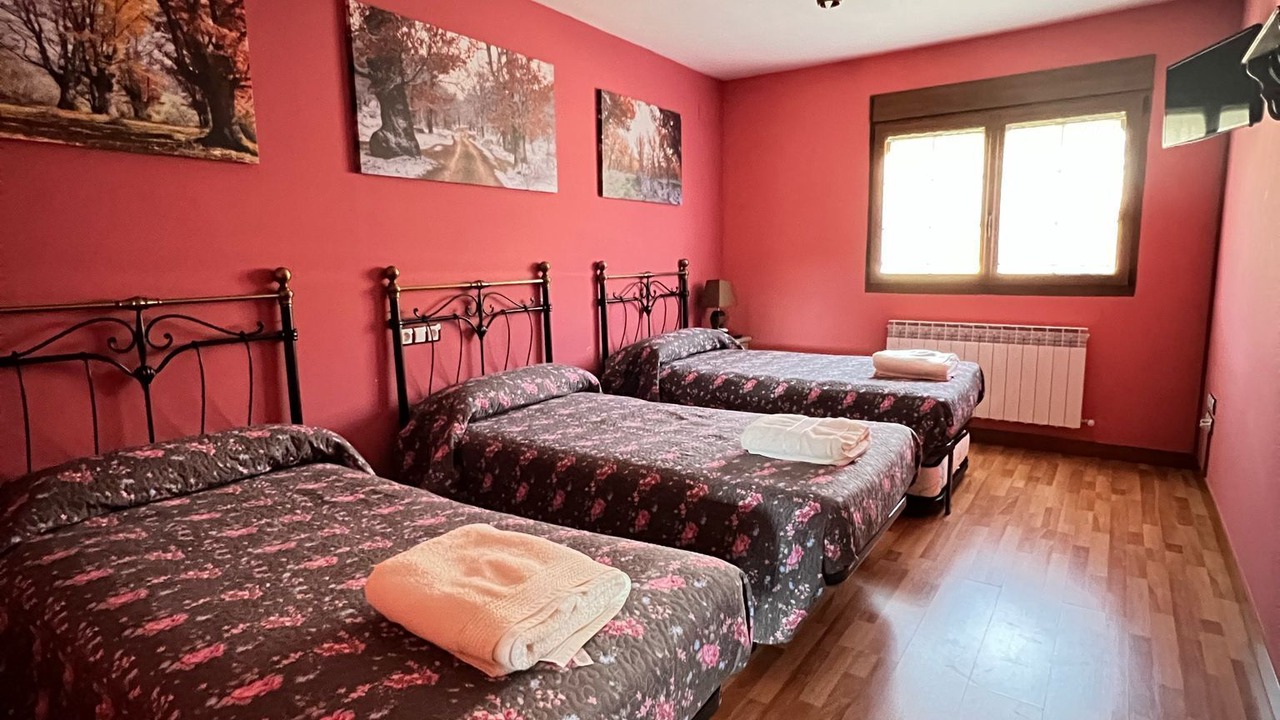 Photo of Bedroom in Palacios de la Sierra