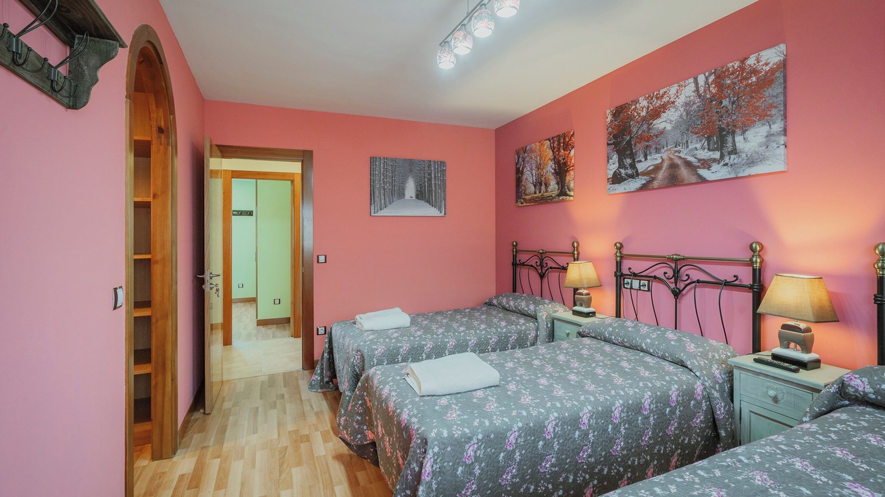 Photo of Bedroom in Palacios de la Sierra